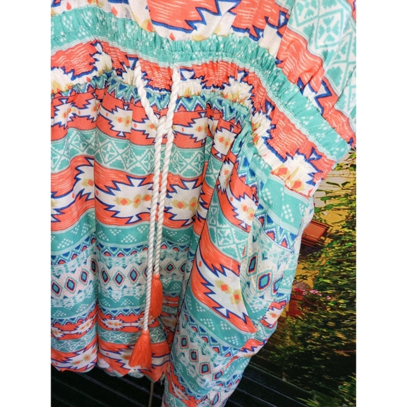 Between Me & You - Multicolor Romper - Picture 2 of 4
